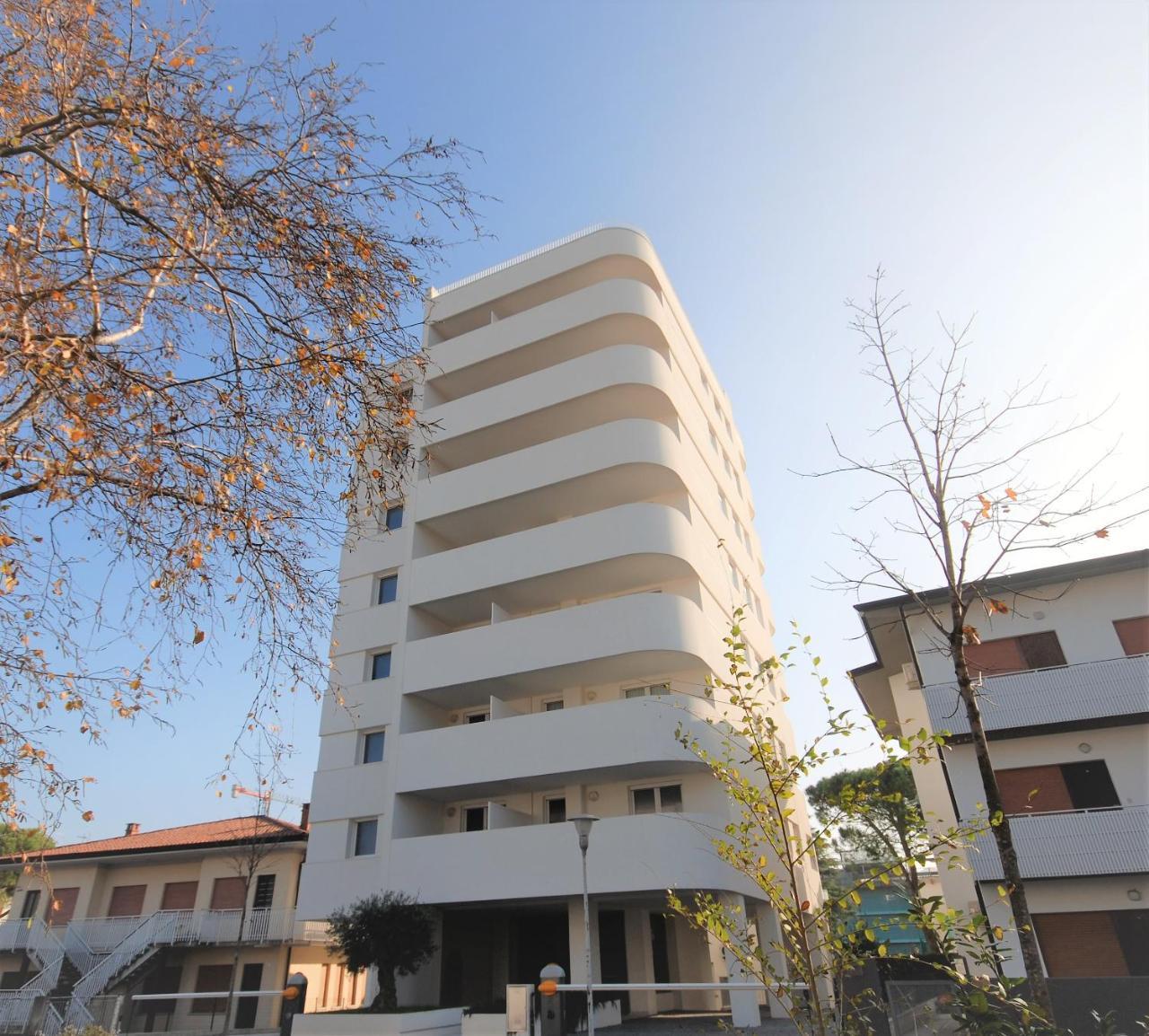 ליגננו סביאדורו Appartamenti Torre Bianca מראה חיצוני תמונה